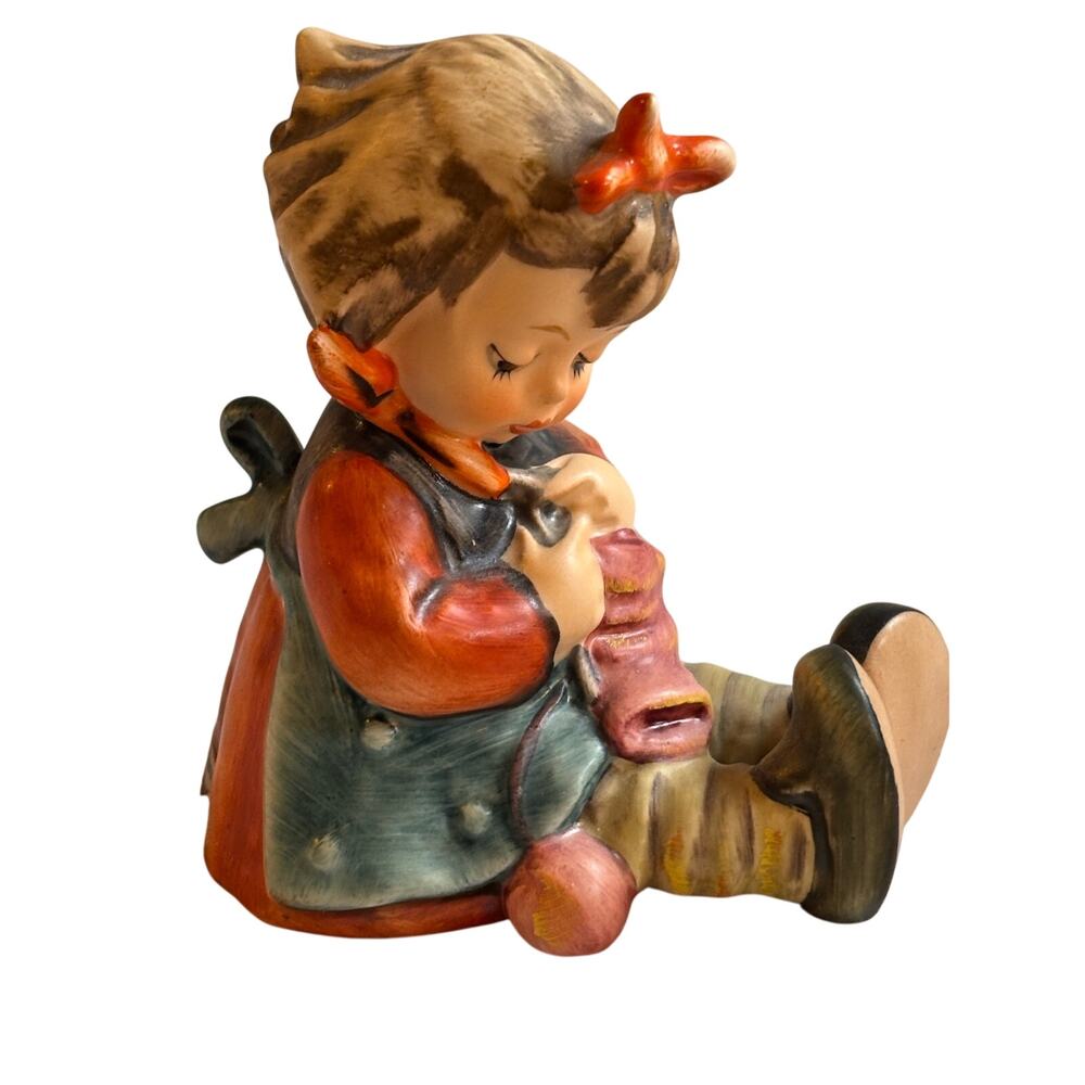 Vintage Goebel Hummel Figurine KNIT ONE PURL ONE 432 1982
